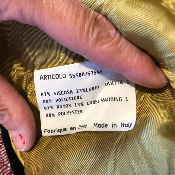 Made In Italy Quilted Floral Shimmery Jacket - Picture 8 of 8